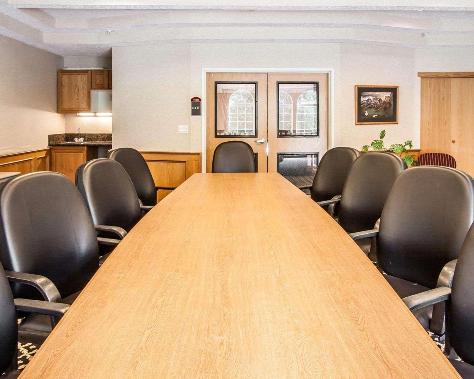 Comfort Suites Clackamas Dış mekan fotoğraf