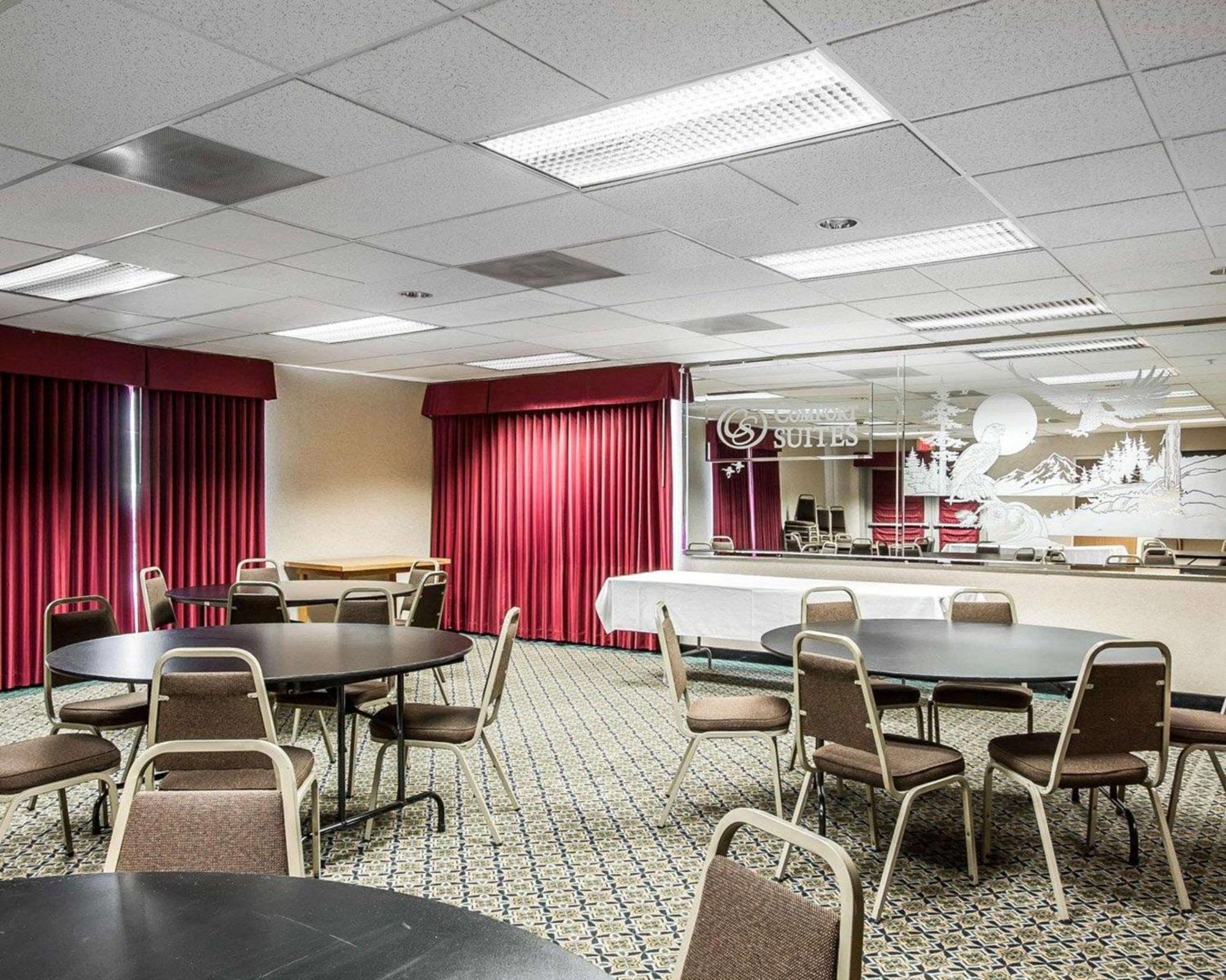 Comfort Suites Clackamas Dış mekan fotoğraf