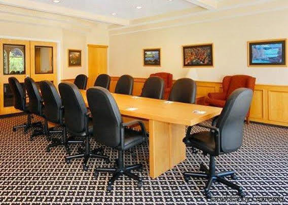 Comfort Suites Clackamas Dış mekan fotoğraf